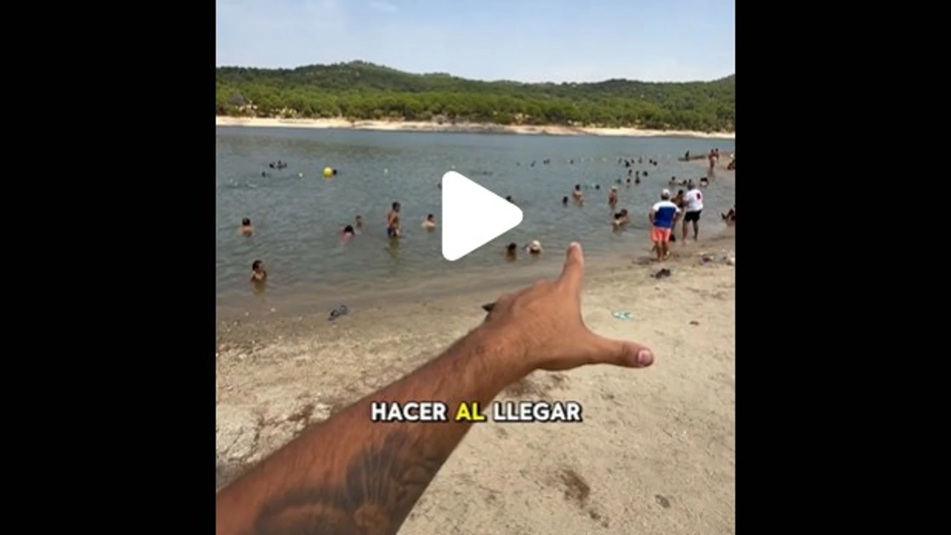 Compara el pantano de San Juan con Ibiza y le llueven las críticas: "