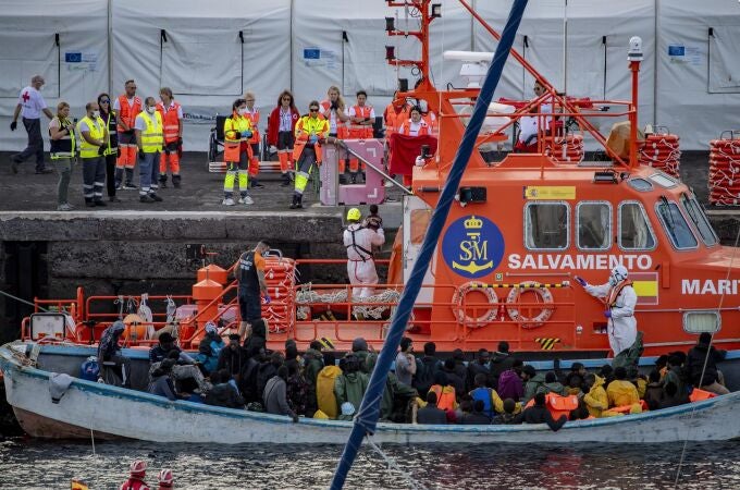Salvamento Marítimo en un rescate a migrantes