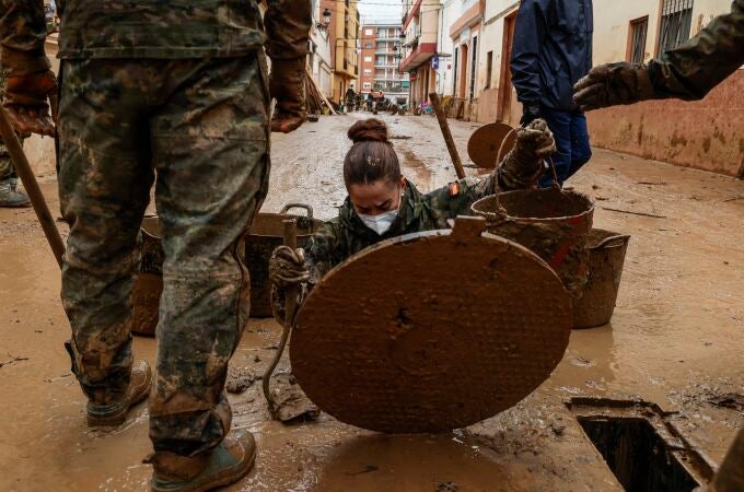 La Generalitat ofrece a los ayuntamientos de la zona cero de la dana arreglar su red de alcantarillado con Vaersa