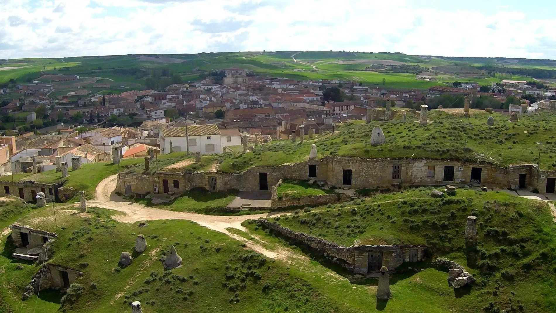 Conjunto de bodegas subterráneas de Baltanás
