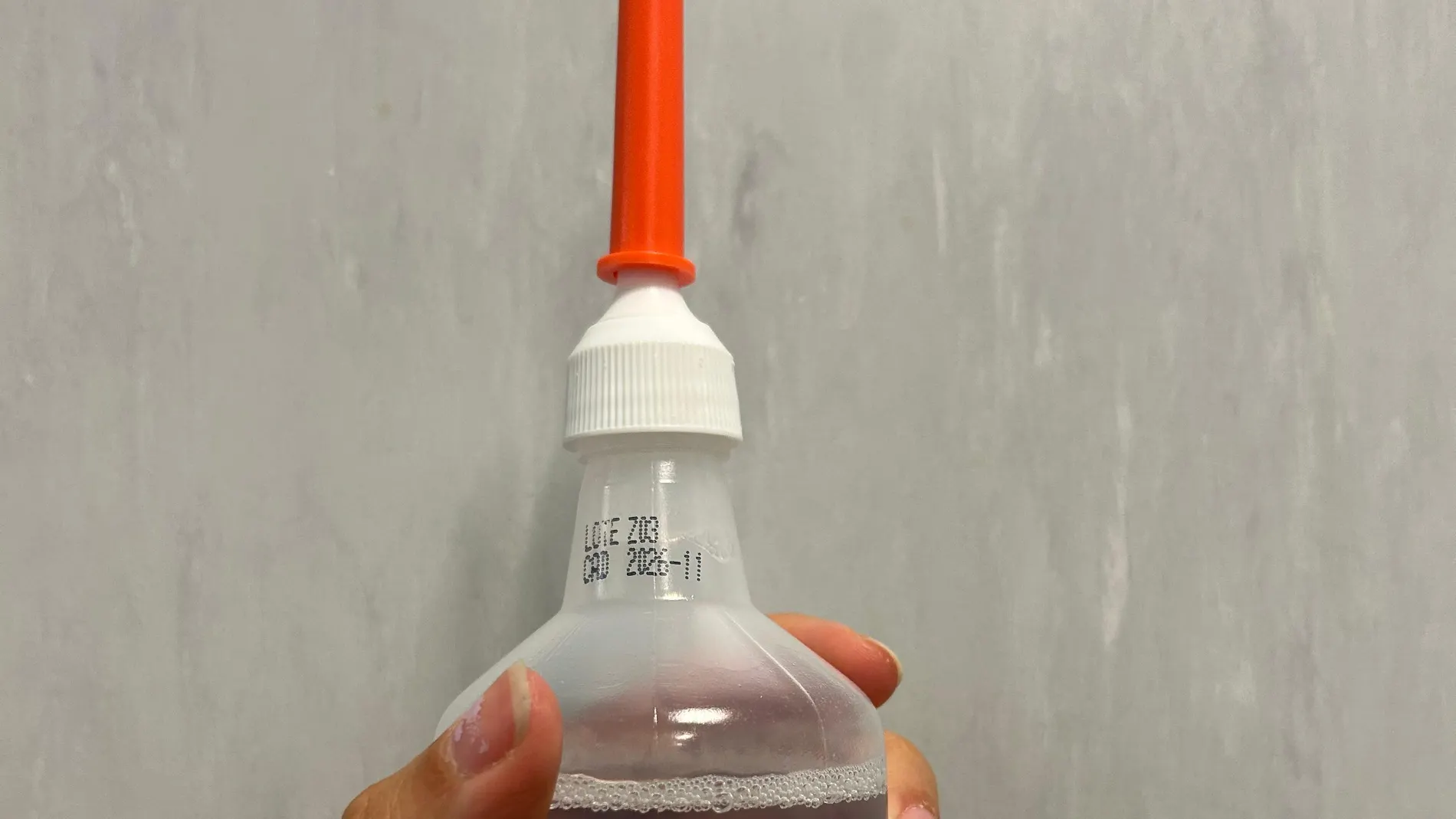 Las enfermeras alertan de los efectos nocivos para la salud del consumo de MMS por vía recta
