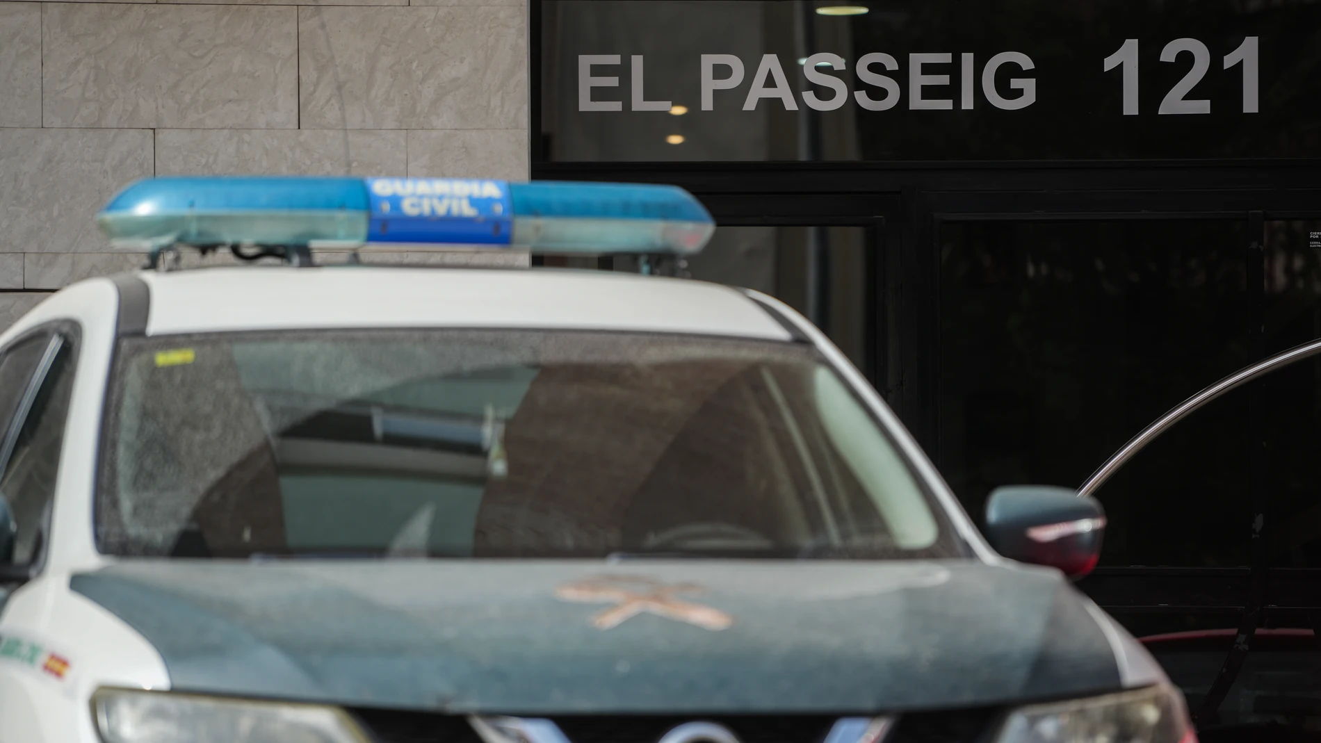 El domicilio dónde un subinspector de Policía Nacional retirado ha sido hallado muerto, a 26 de agosto de 2025, en Riba-roja, Valencia, Comunidad Valenciana (España). La Guardia Civil investiga las causas de la muerte de un hombre,de 60 años que había sido subinspector de la Policía Nacional, cuyo cuerpo ha sido hallado en una vivienda de la localidad valenciana de Riba-roja. El cuerpo presenta signos de violencia. 26 AGOSTO 2025 Jorge Gil / Europa Press 26/08/2025