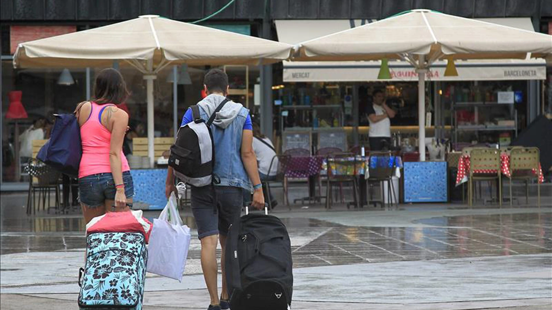  Barcelona suspende todas las licencias de alojamientos turísticos
