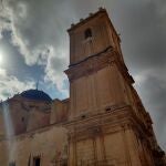 Torre del campanario de la Basílica de Santa María de Elche