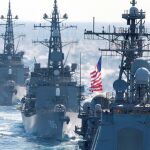 Barcos de la Marina de Estados Unidos en el Pacífico