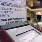 Interior de una oficina de empleo