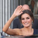 La reina Letizia a su llegada al Teatro Real 