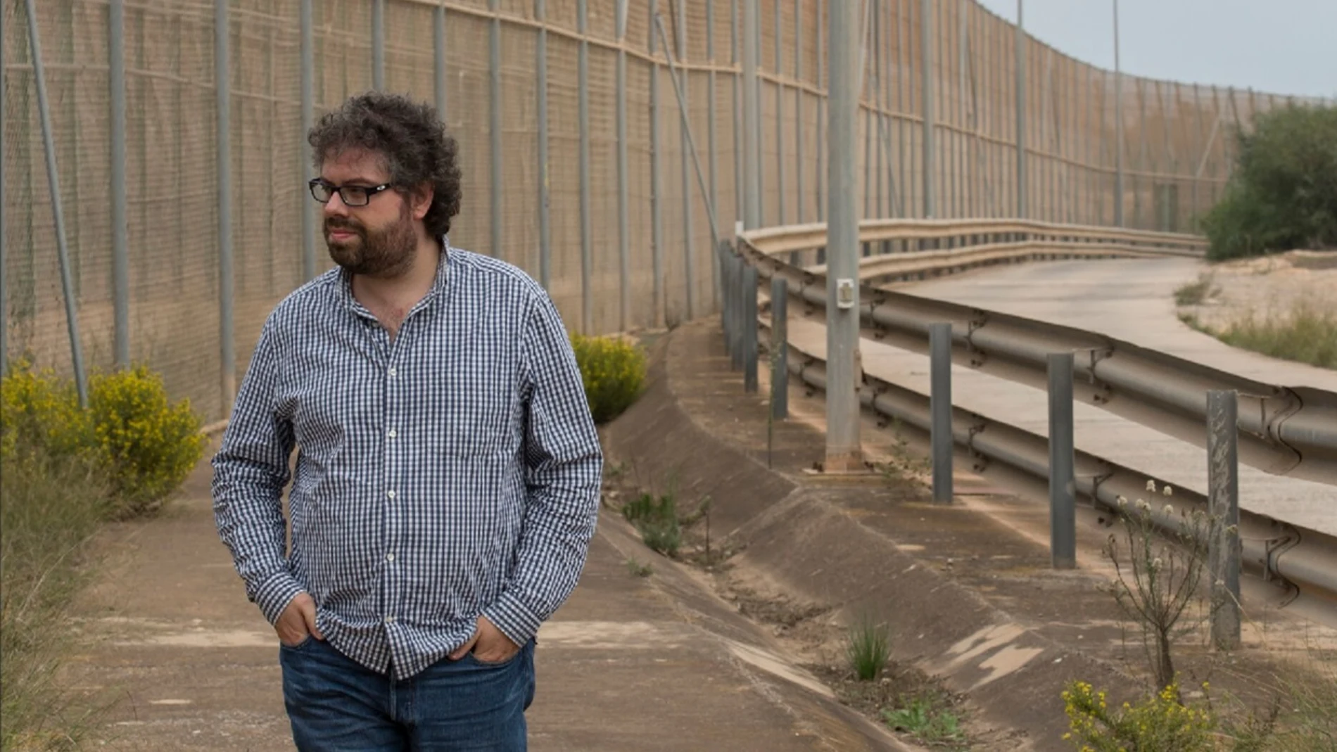 El escritor Sergio del Molino presenta en Melilla 'Lugares fuera de sitio'