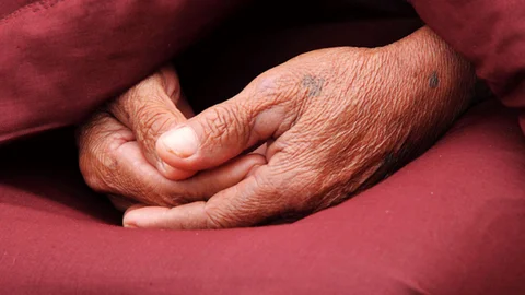 Entre 160.000 y 300.00 personas padecen Parkinson en España