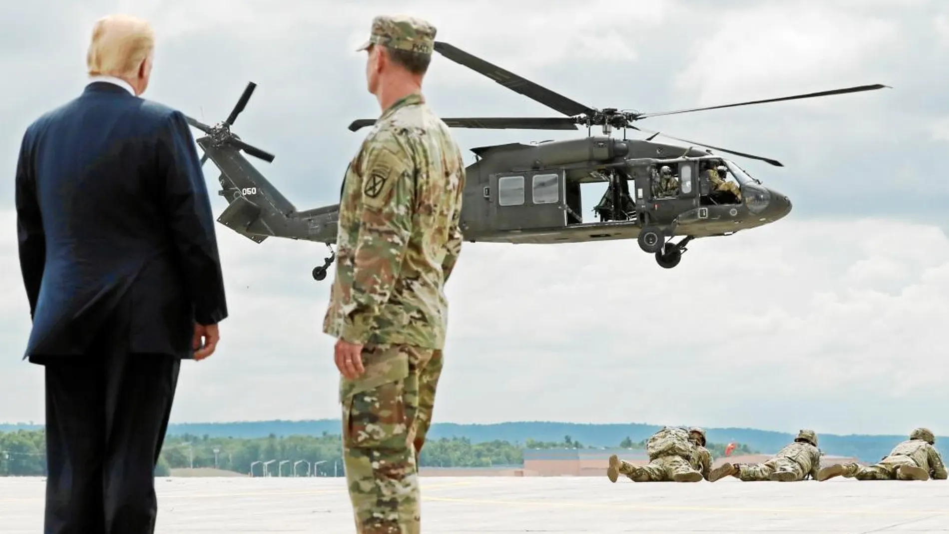 El presidente Donald Trump anunció el nuevo presupuesto de Defensa estadounidense en la base militar de Fort Drum de Nueva York