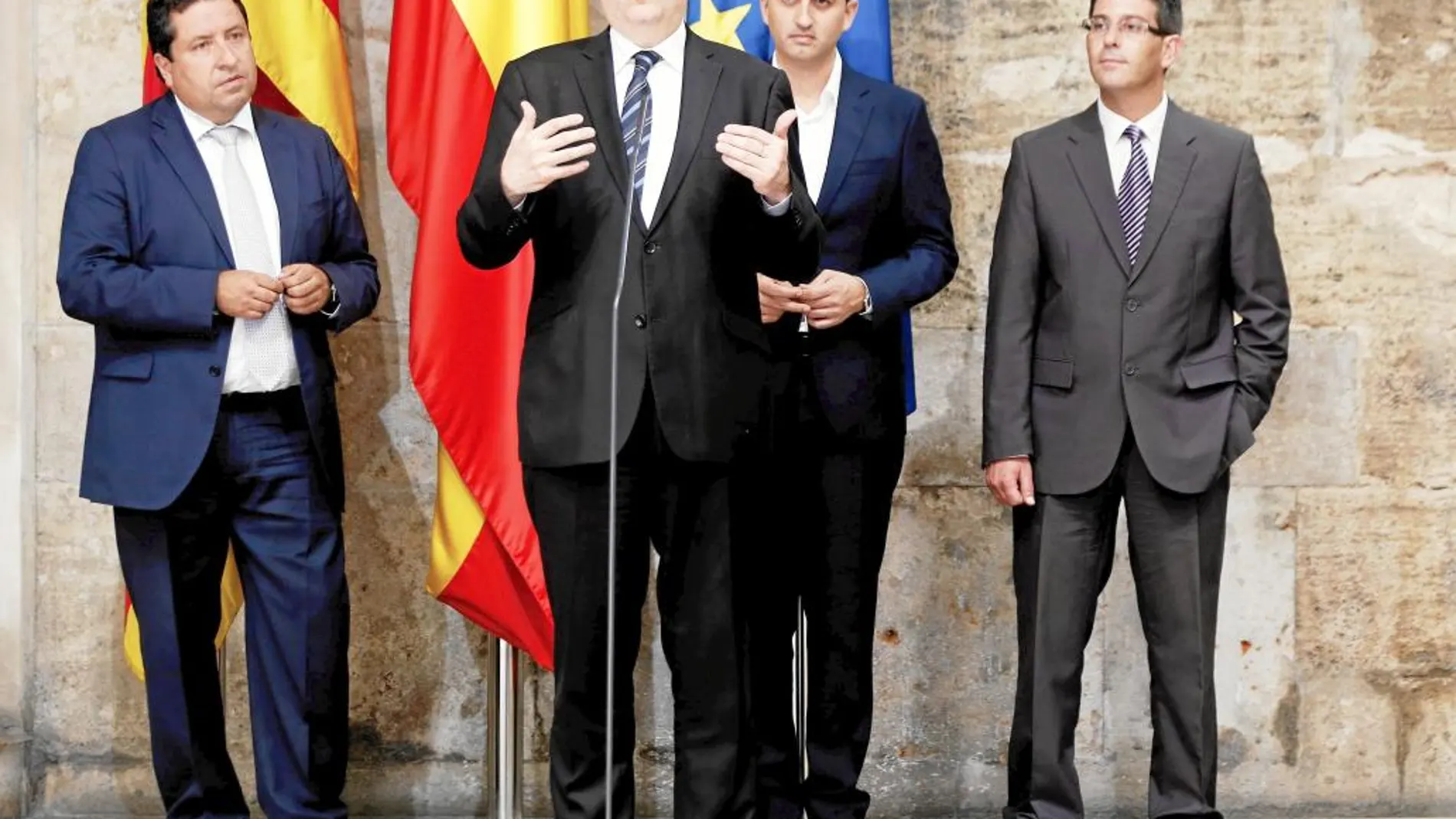Ximo Puig, con los presidentes Moliner, Rodríguez y Sánchez