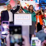  La victoria de Iván Duque devuelve al uribismo al poder en Colombia