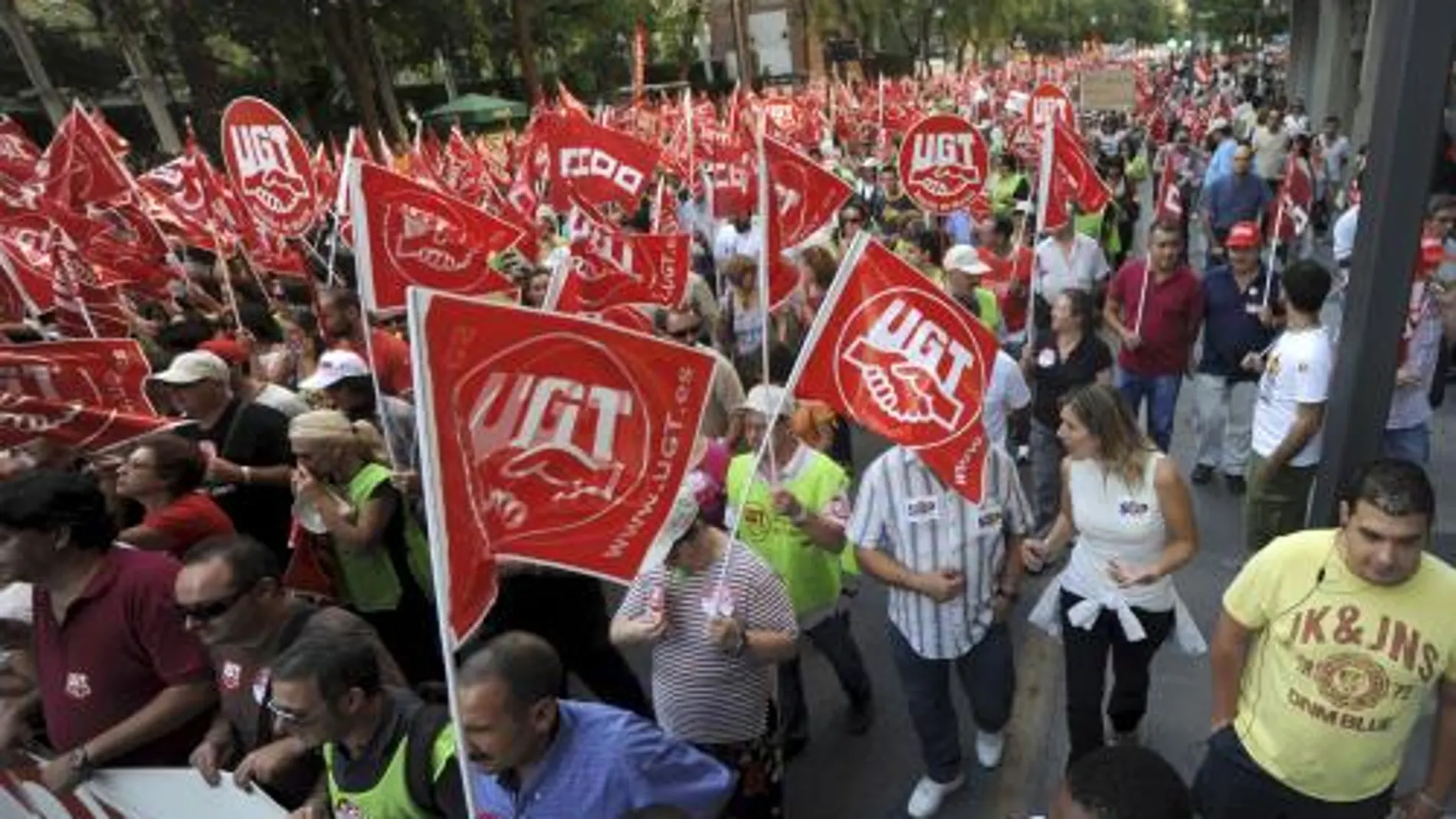 UGT recibe 1,5 millones de subvención el mismo día de la jornada de paro