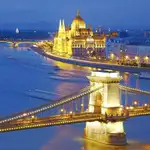  Budapest, dos ciudades unidas por el Danubio