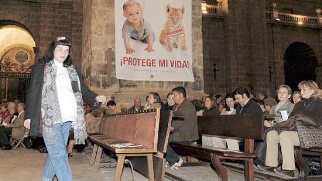 El PP anima a sus diputados a manifestarse contra el aborto