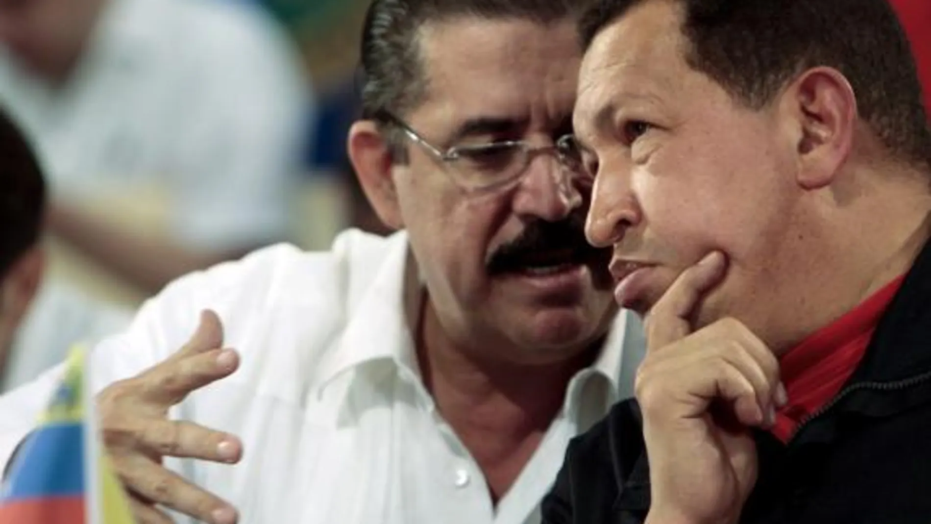 Chávez dice que las oligarquías del continente preparan ofensivas adicionales a la de Honduras