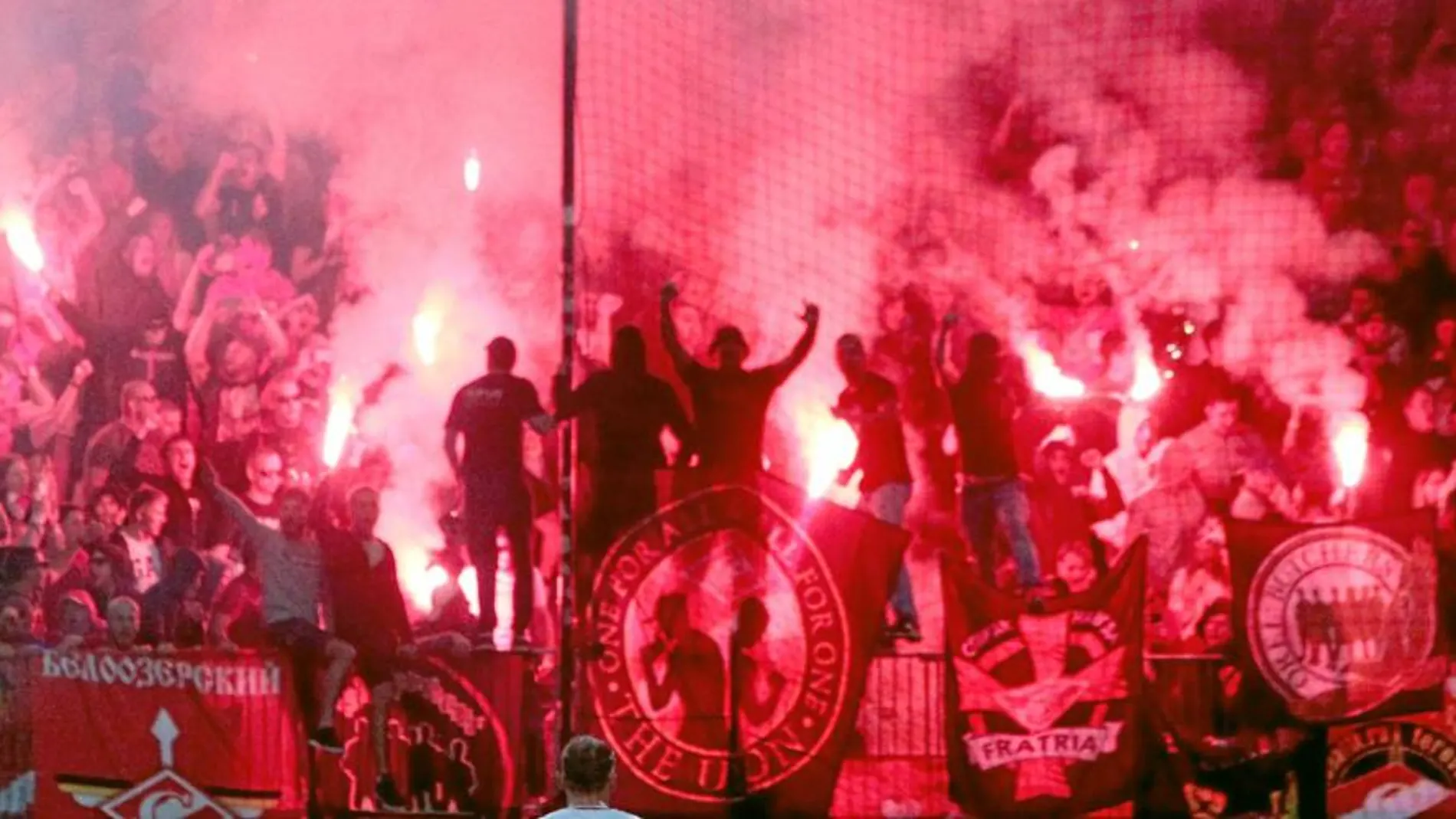 Los ultras del Spartak fueron protagonistas junto a los Herri Norte de los incidentes previos al partido Athletic-Spartak. Los radicales rusos son los más temidos de Europa
