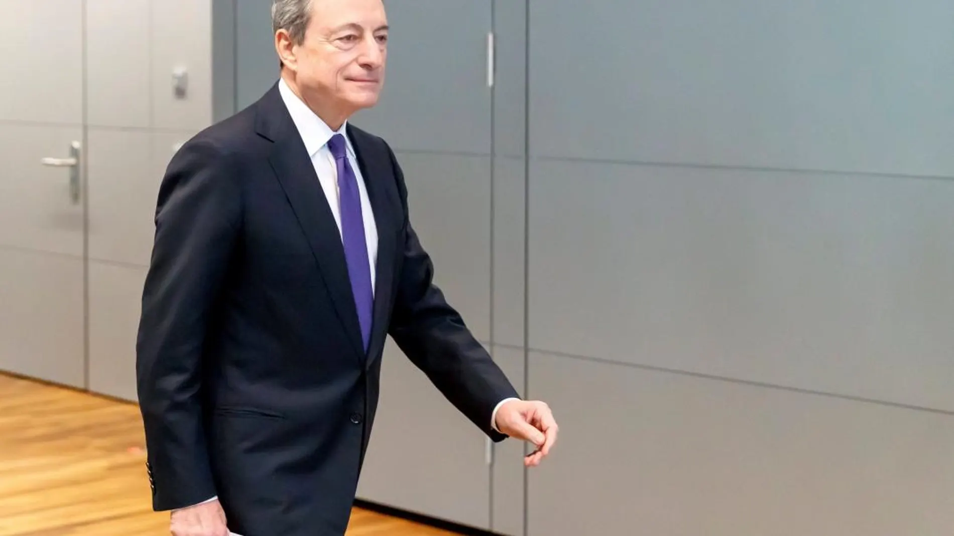 El presidente del Banco Central Europeo (BCE), Mario Draghi, durante una rueda de prensa tras la reunión del Consejo de Gobierno del BCE en su sede en Fráncfort / EFE