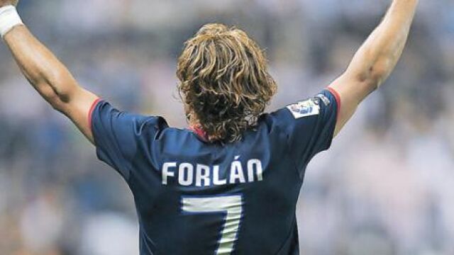 Forlán se corona en La Catedral