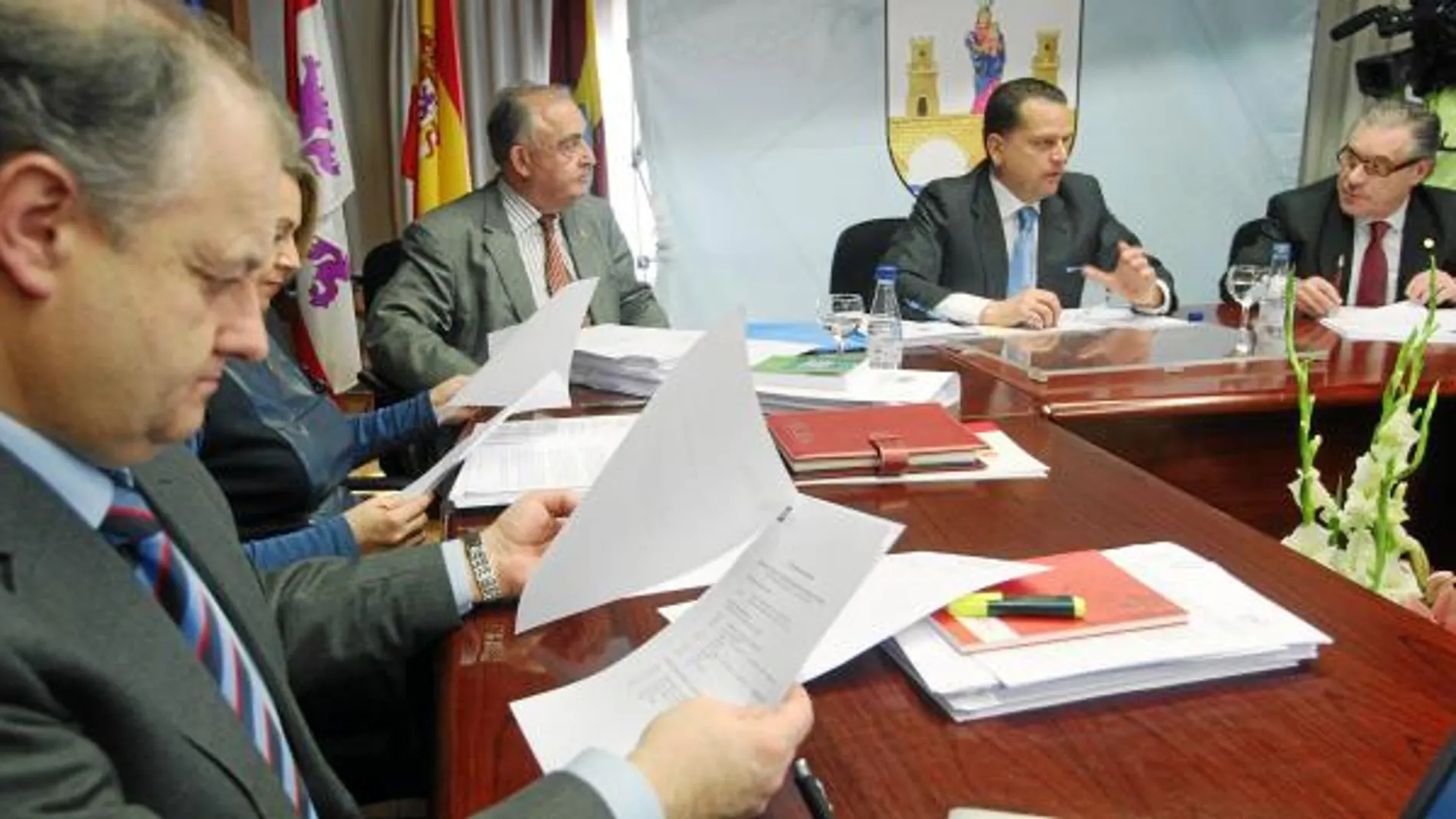 Mario Amilivia preside una de las reuniones del Consejo Consultivo, celebrada este año en Benavente