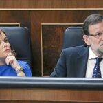 El presidente del Gobierno, Mariano Rajoy, ayer junto a la vicepresidenta Sáenz de Santamaría