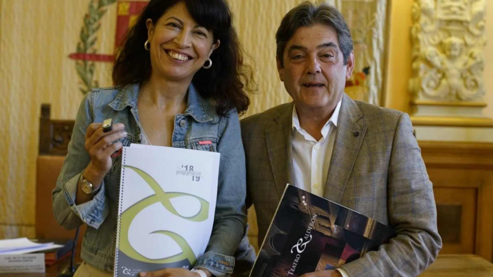 Ana Redondo y José María Viteri presentan la programación del Teatro