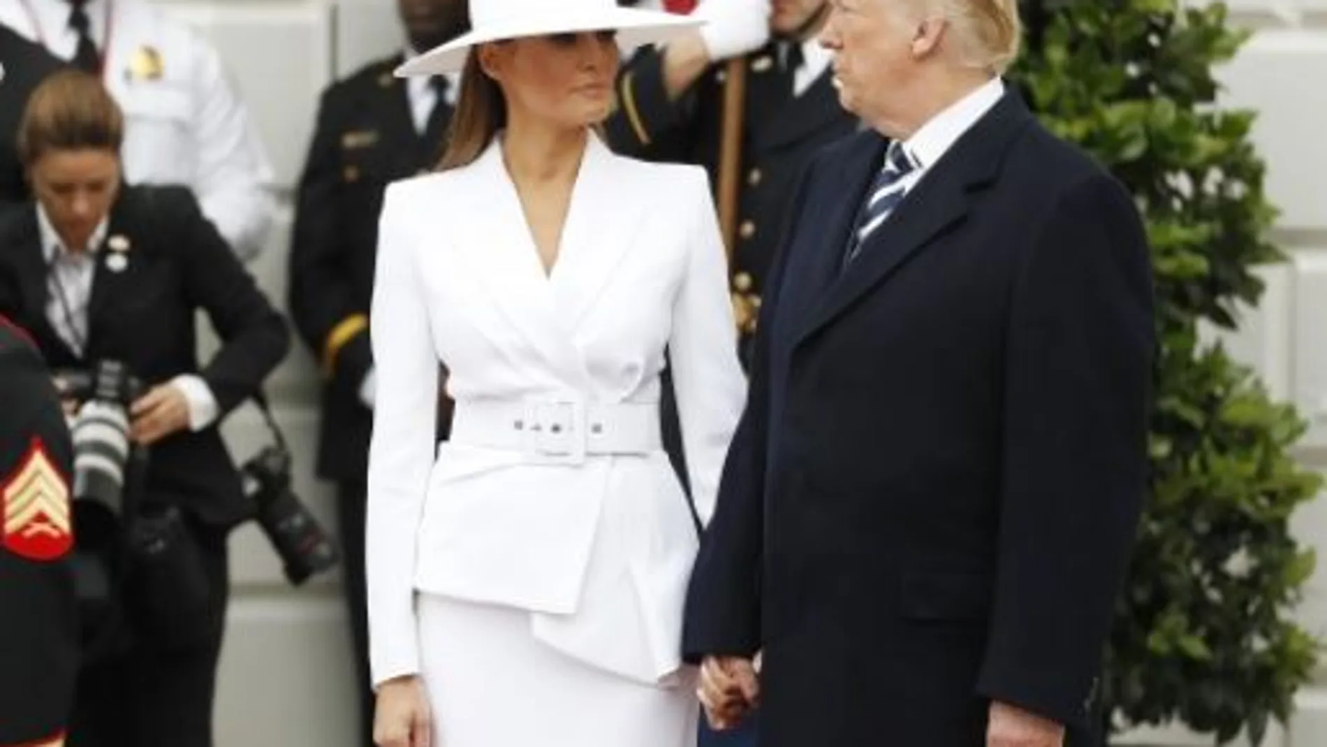 Melania y Donald Trump durante la visita de Emmanuel Macron a Washington