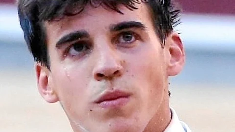 Caballero se presenta como matador