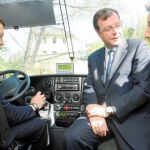 El consejero de Fomento, Antonio Silván, y el alcalde de Ponferrada, Carlos López, inauguran una ruta