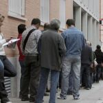 El Gobierno aprueba medidas contra el paro por importe de 1.577 millones