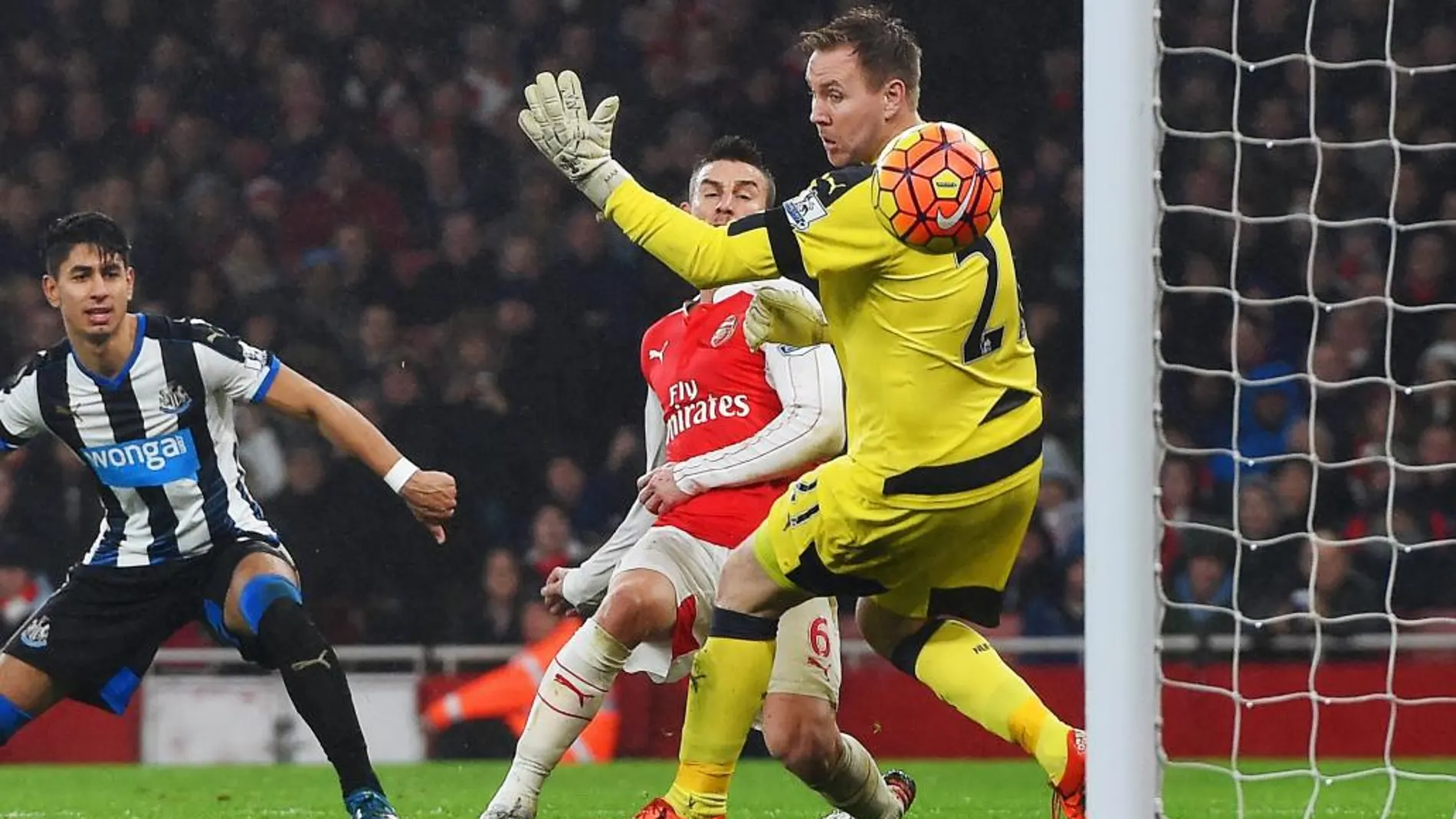 Laurent Koscielny marcó a falta de 18 minutos para el final del encuentro