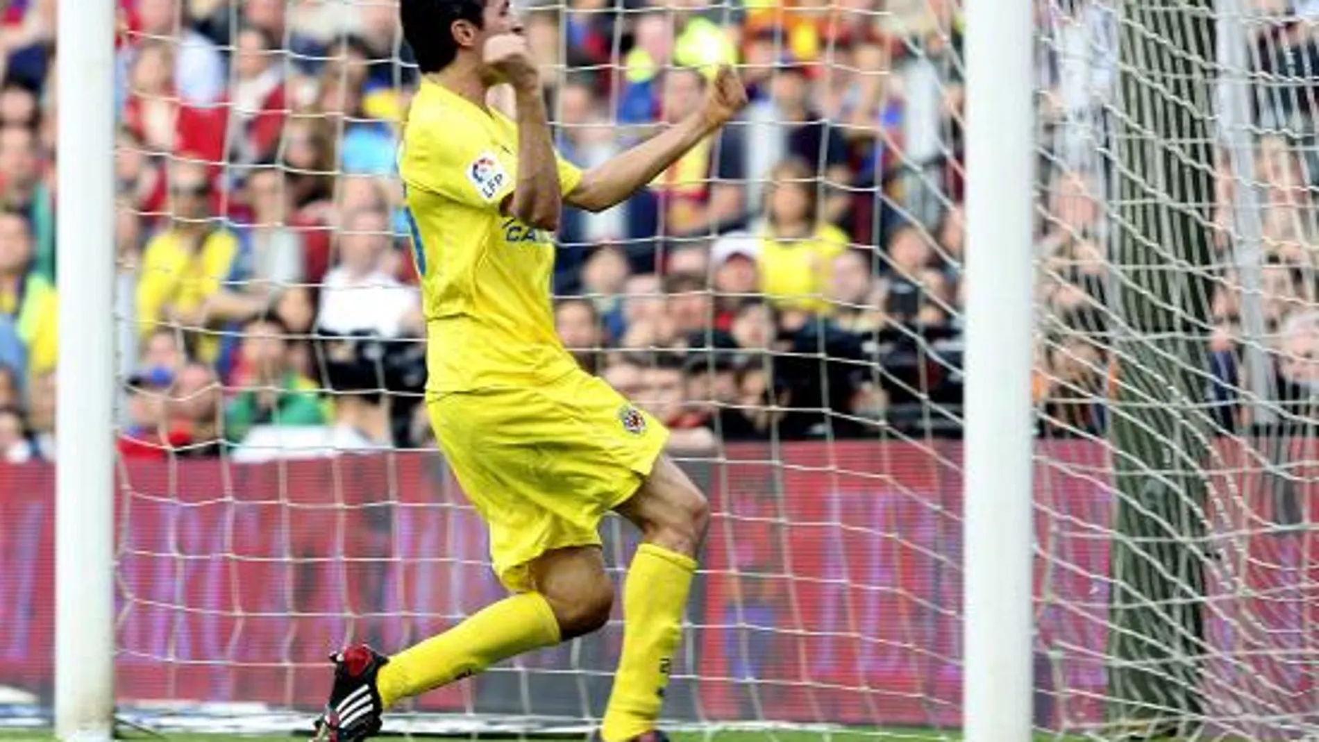 Llorente celebra el gol frente al Barça