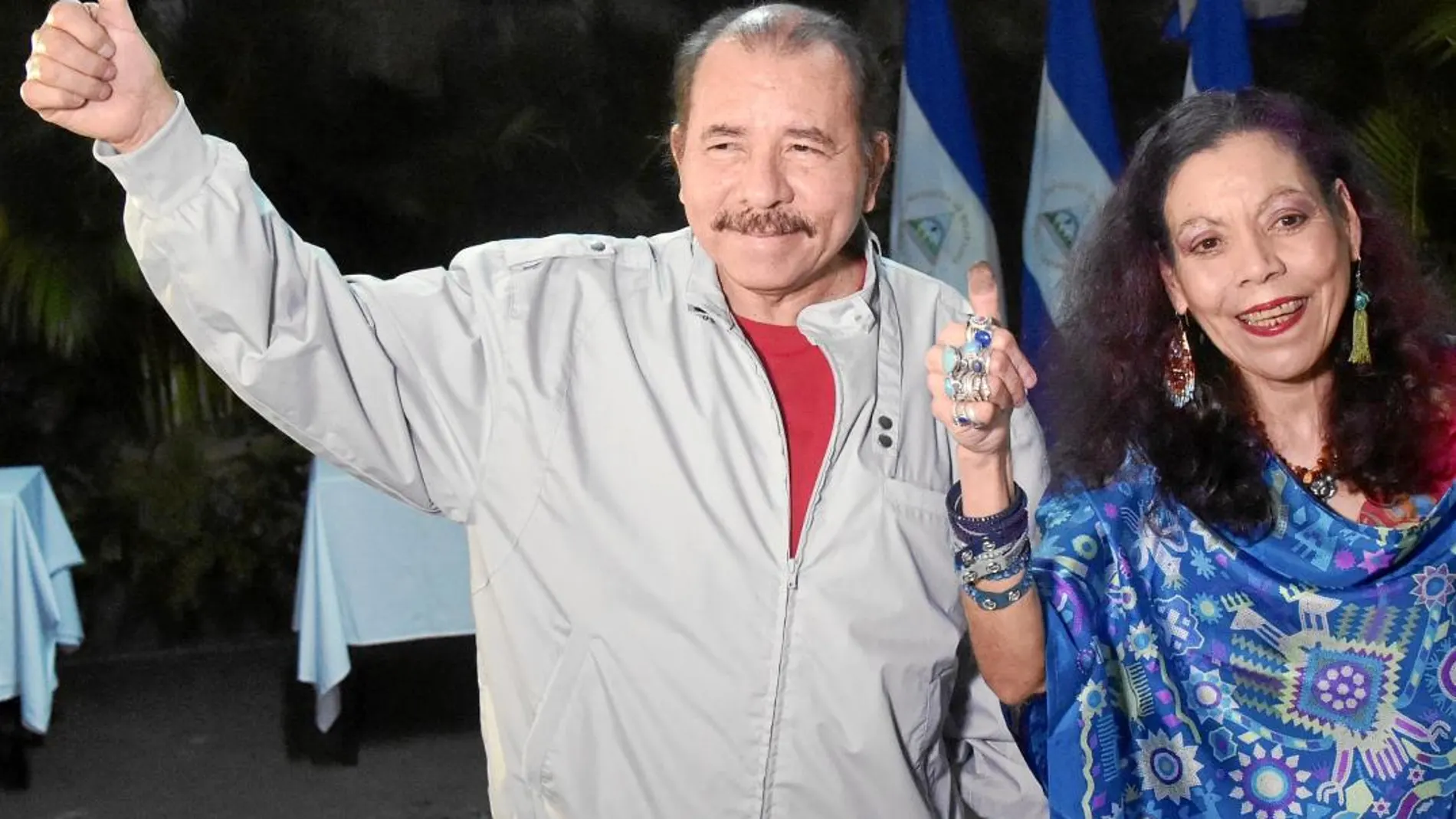 Daniel Ortega y su mujer, Rosario Murillo, nombrada vicepresidenta de Nicaragua