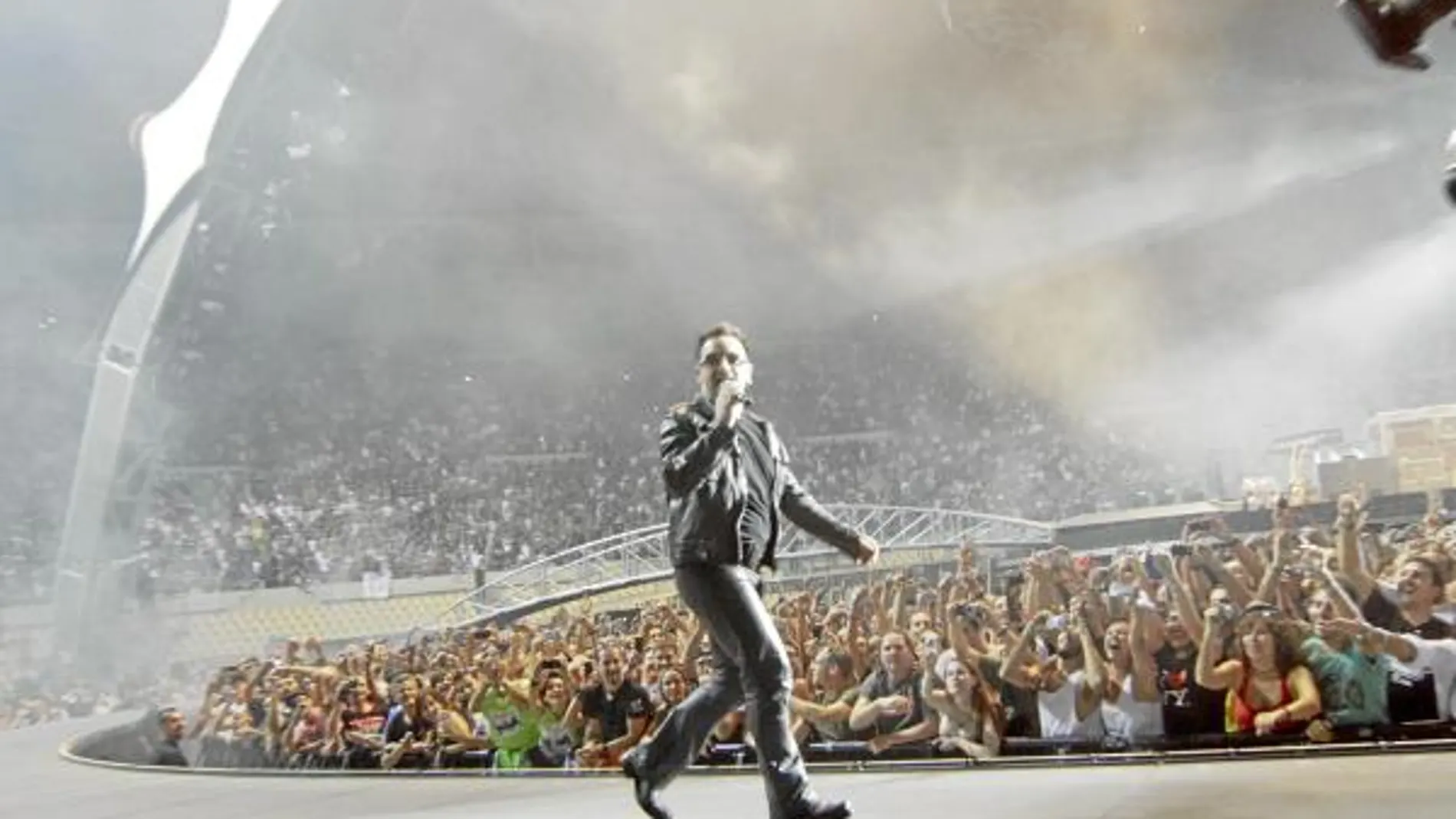 El Estadio Olímpico vivió en la noche del jueves su concierto más multitudinario