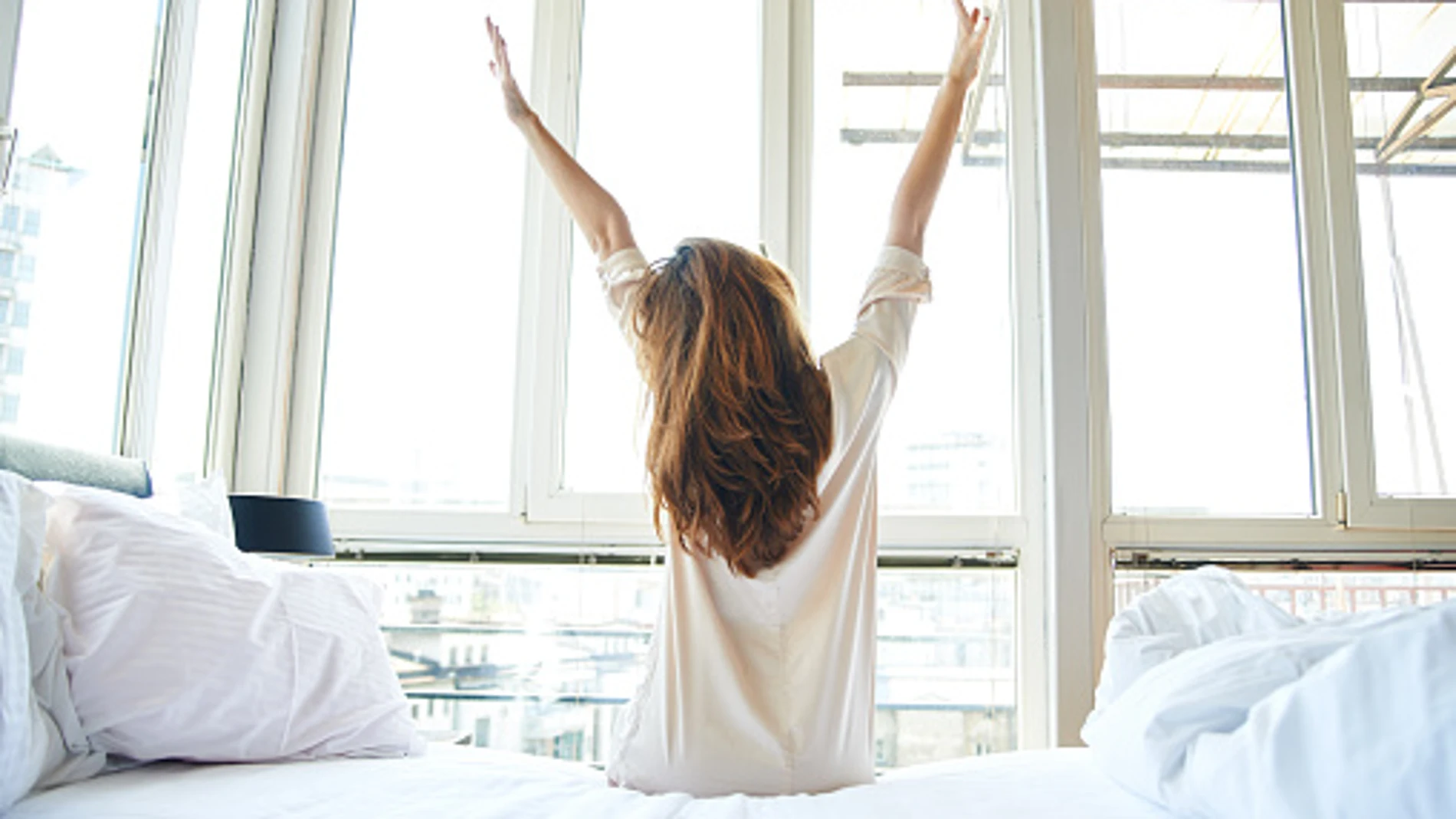 4 maneras científicamente probadas para tener una mañana más feliz