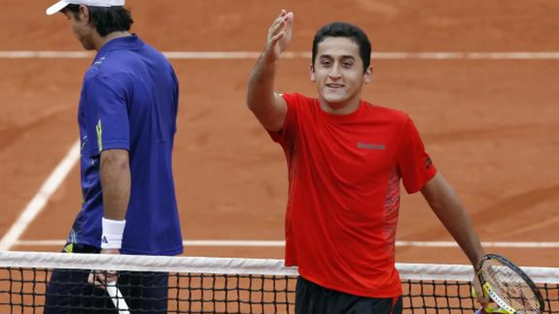Almagro celebra la victoria ante Verdasco