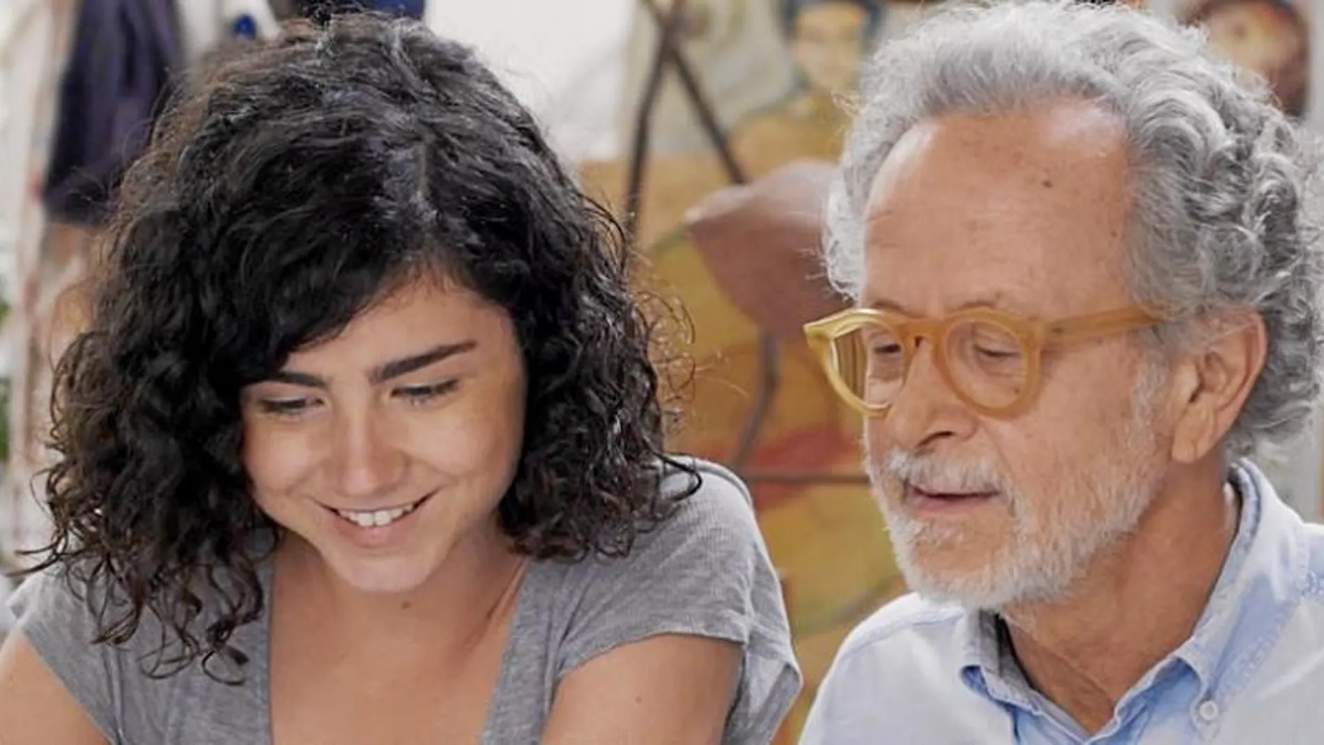 La película ganadora es la cinta más personal del veterano Fernando Colomo, quien, entrelazando ficción y realidad, cuenta el momento que vive Fer en Menorca, un realizador publicitario en crisis