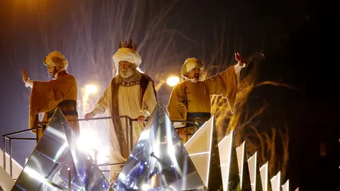 El rey Melchor en su carroza