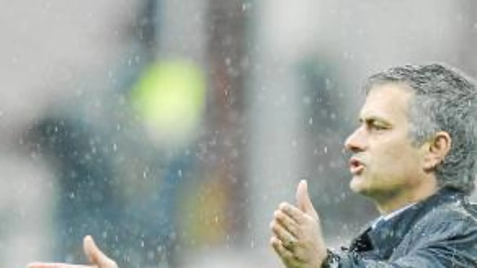 Mourinho no escatima en dar respuesta a la rumorología