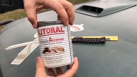 El bote de fabada con las sustancias incautadas
