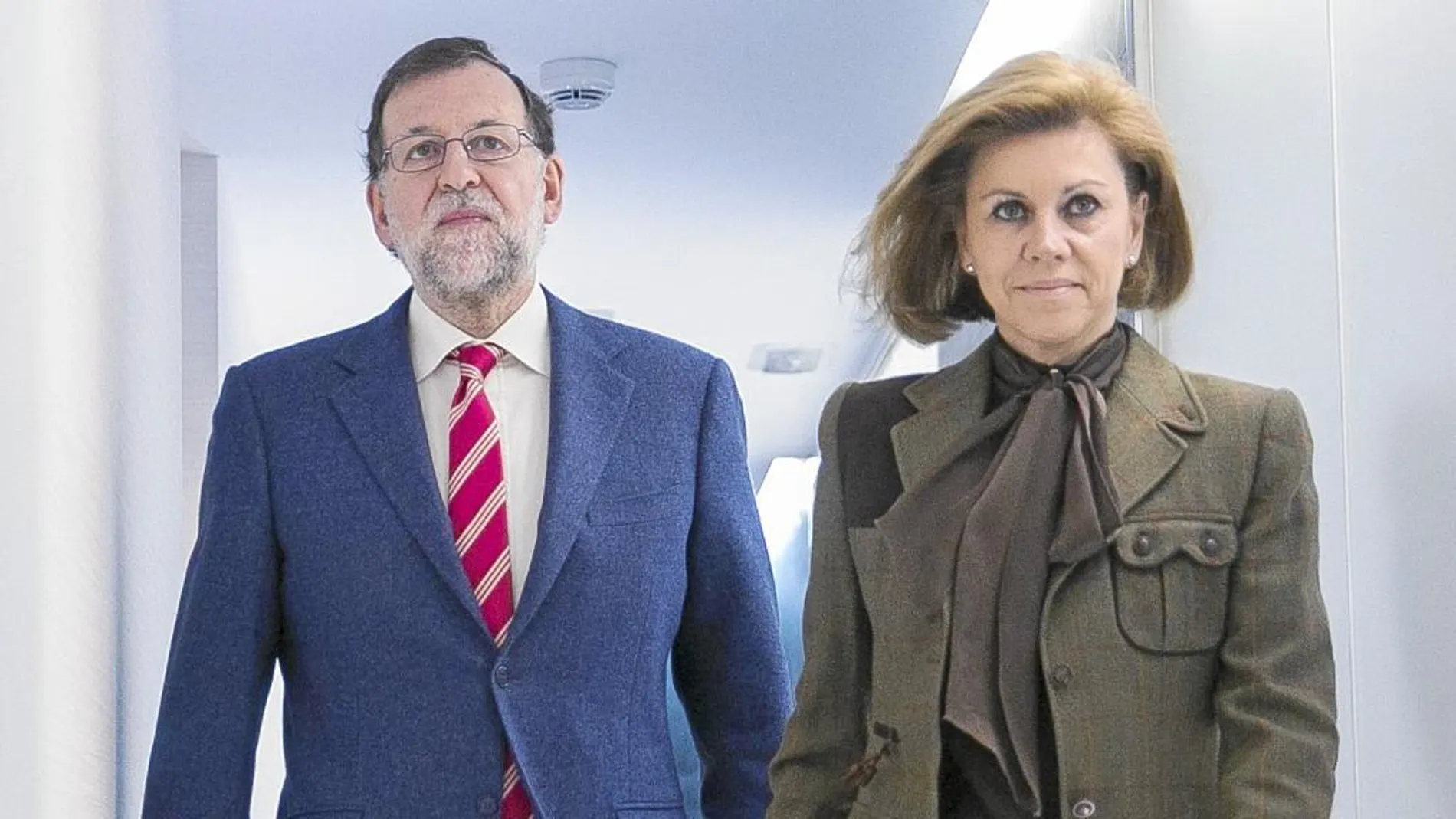Rajoy y Cospedal, ayer, a su llegada al Comité de Dirección del PP