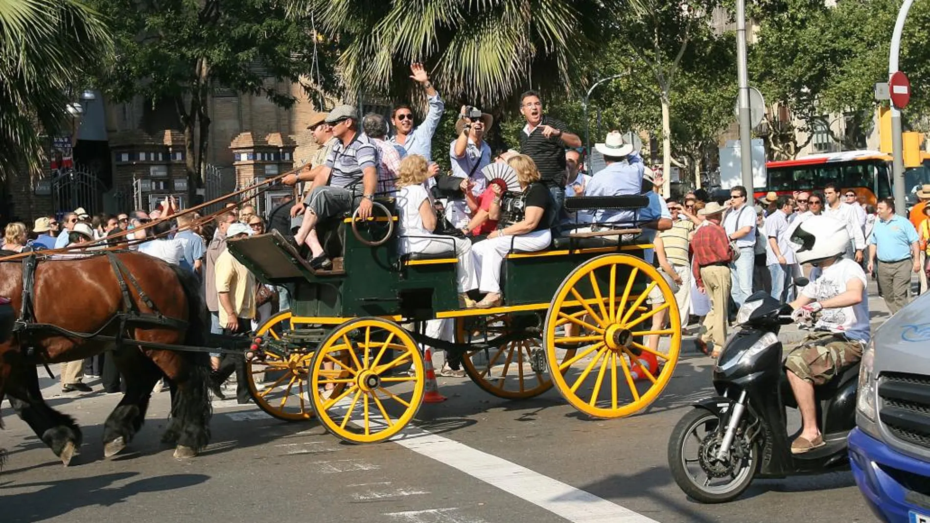 ERC pide a Colau que se prohíban las carrozas de caballos en Barcelona