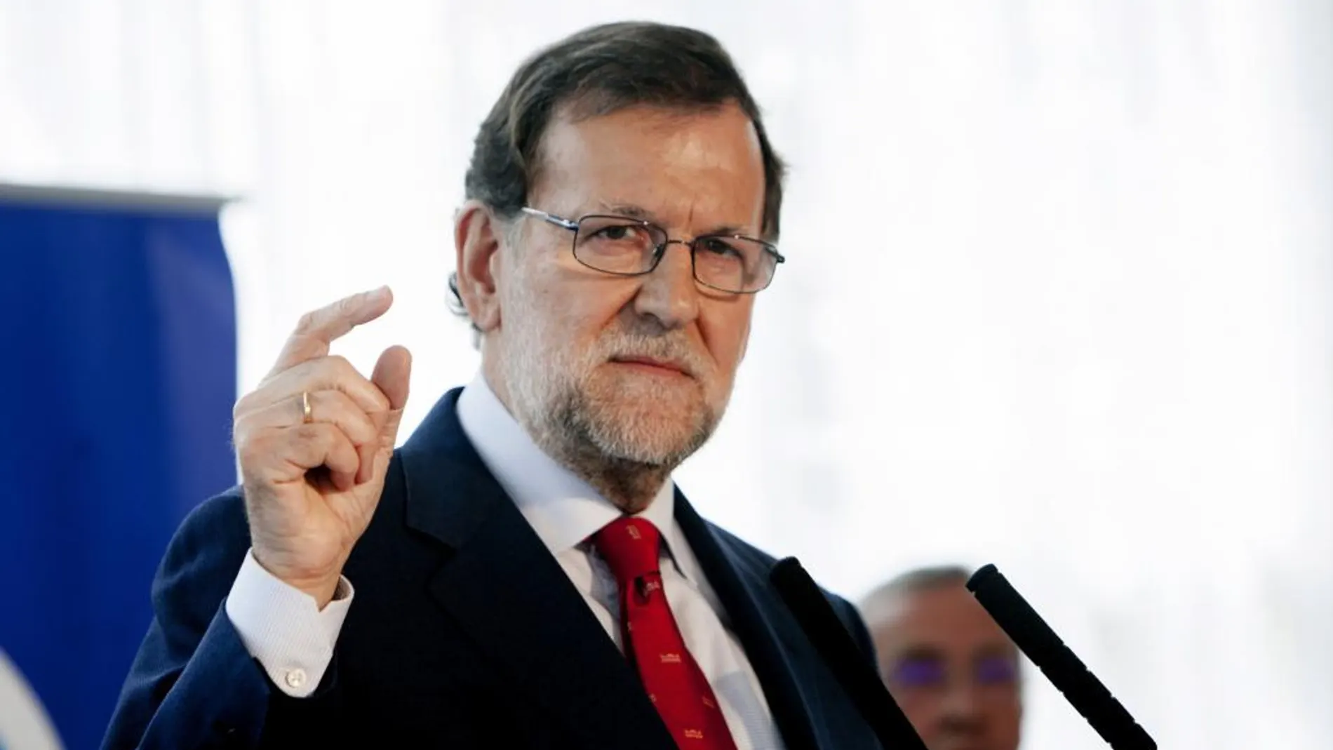 El presidente del Gobierno, Mariano Rajoy, durante su intervención en un almuerzo en Badajoz