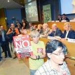 Protesta sindical ante Montilla
