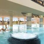 El Gran Hotel Atlantis Bahía Real, está ubicado en la isla de Fuerteventura