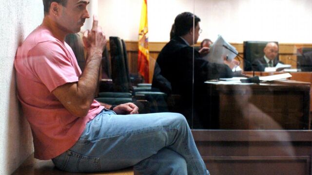 Alvaro Juan Arri Pascua,l en el juicio contra él por el atentado del 29 de julio de 1994 en la plaza de Ramales de Madrid, será trasladado desde la cárcel de Castellón a la de Burgos