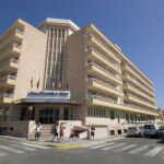 El hotel Clumba Mar, de tres estrellas, ofrece 225 habitaciones