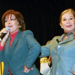 Concha Velas y Lina Morgan, en una imagen de 2002