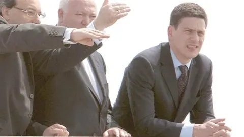 Gibraltar exhibe sus dominios a Moratinos