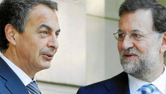 La lentitud en la ordenación de las cajas y las autonómicas pueden dar al traste con el acuerdo Zapatero-Rajoy